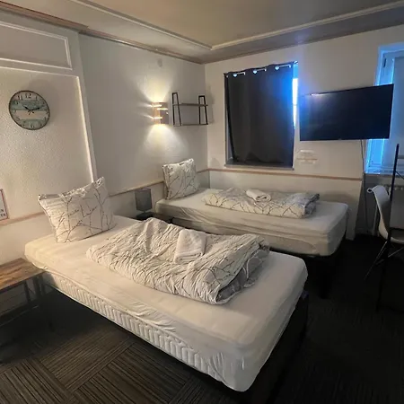 Work & Kemptencityhost ホームステイ